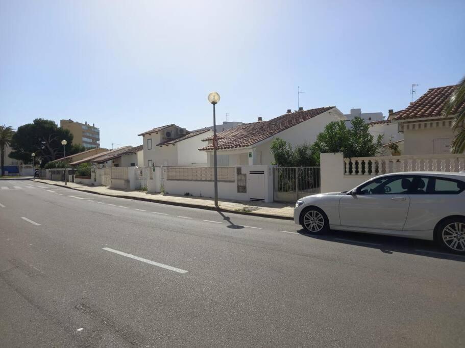 Nautilus Agradable Villa A 5 Minutos A Pie De La Playa روساس المظهر الخارجي الصورة